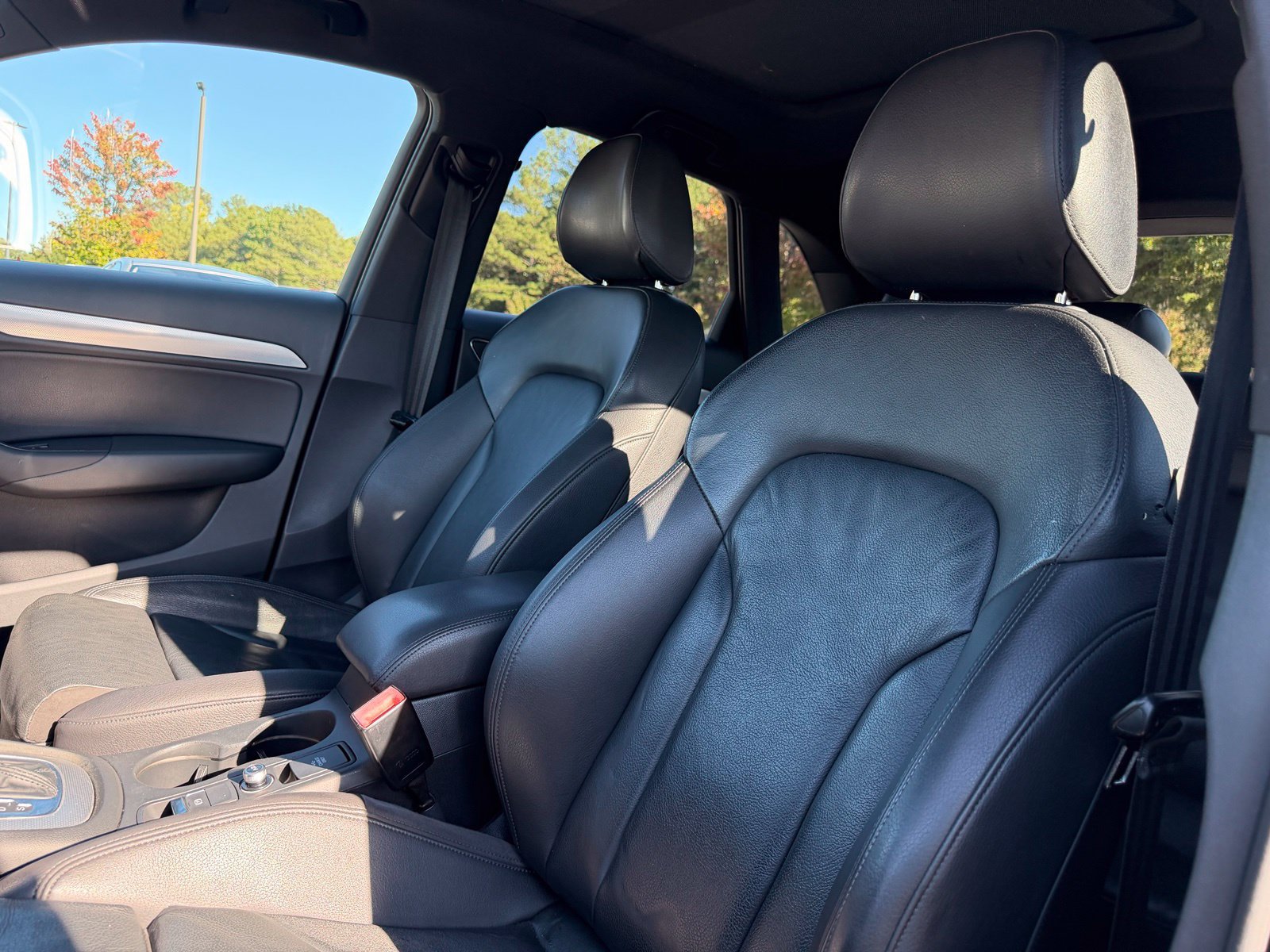 Used 2018 Audi Q3 2.0T Premium Plus w/ Premium Plus Package AWD/4WD image 16