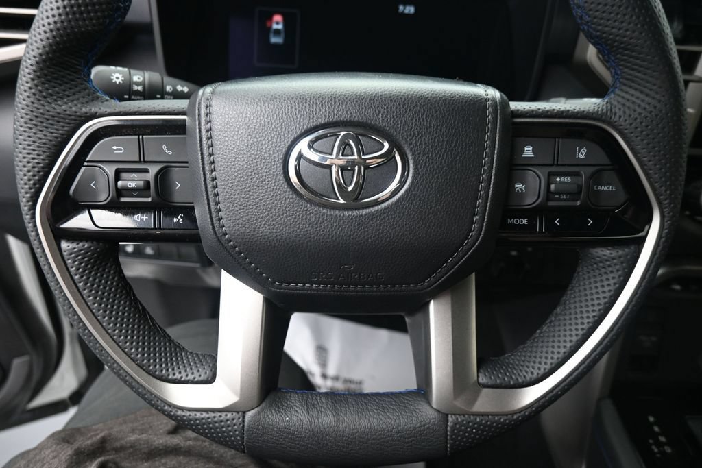 Used 2026 Toyota Tundra Platinum AWD/4WD image 16