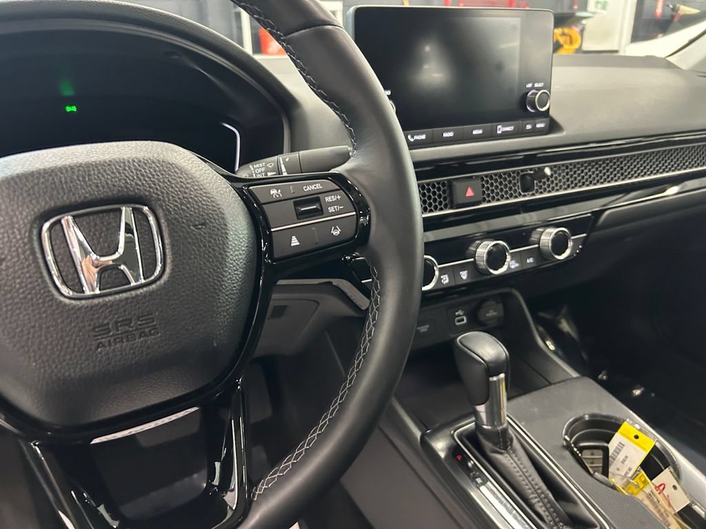 Used 2023 Honda Civic EX image 11