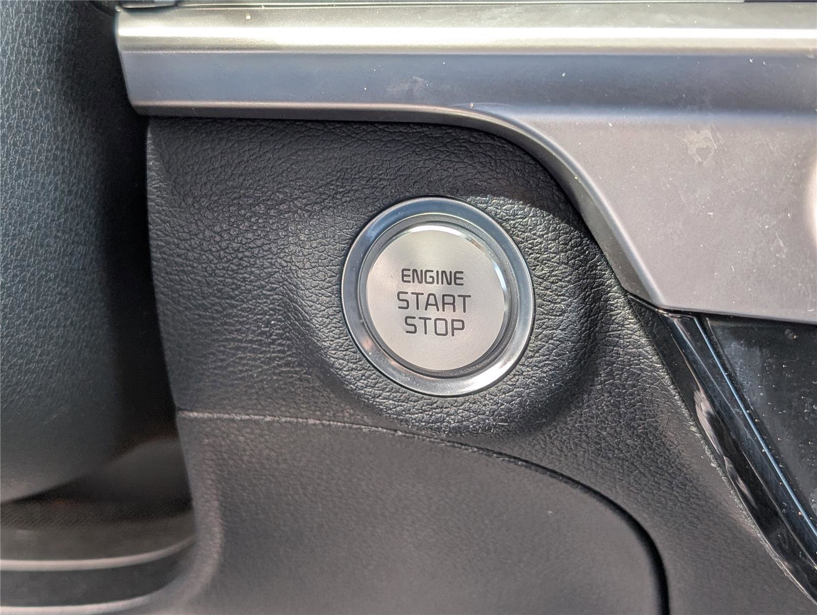 Used 2024 Kia Telluride LX image 22