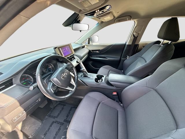 Used 2024 Toyota Venza LE AWD/4WD image 20
