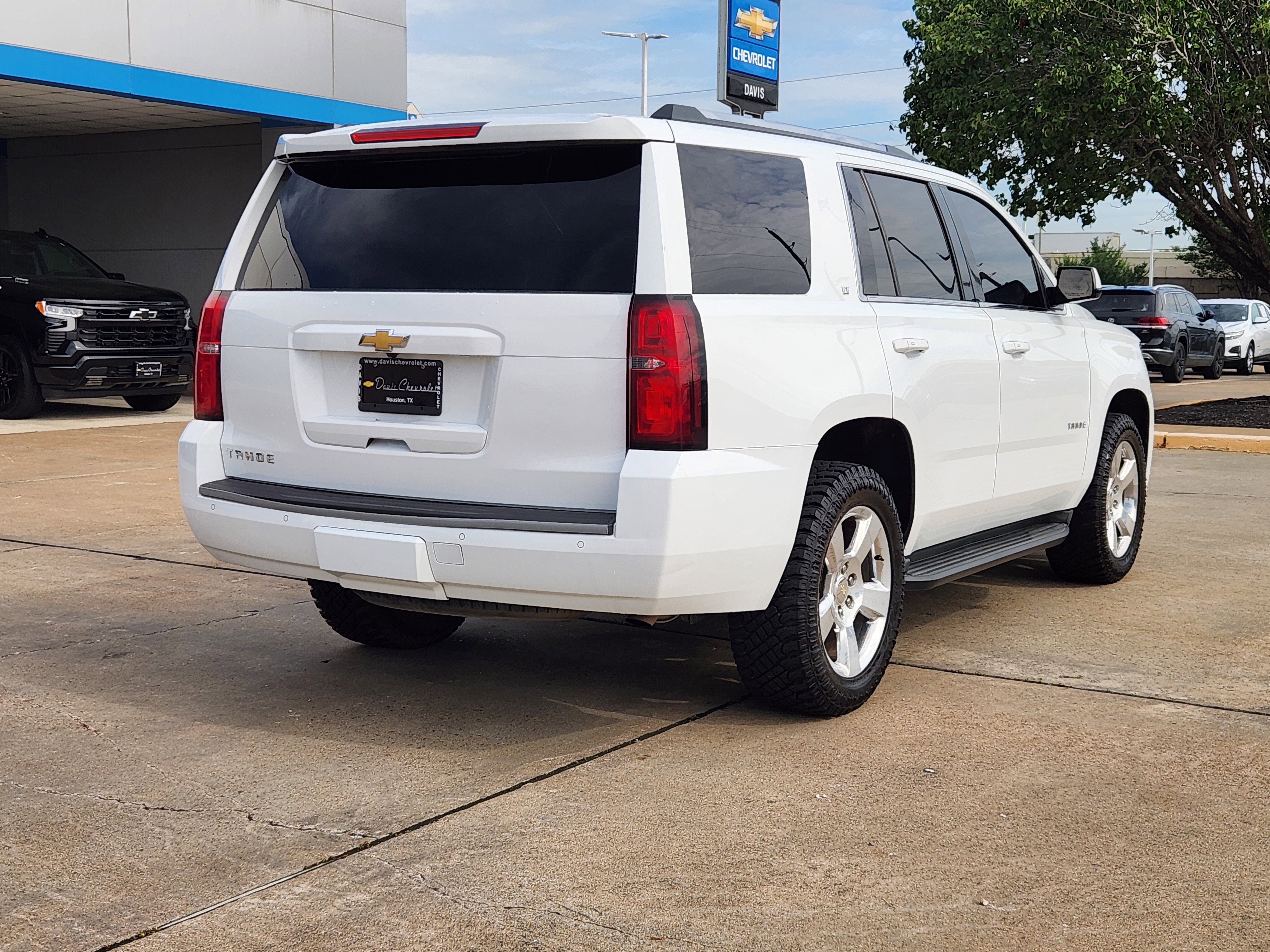 Used 2016 Chevrolet Tahoe LT RWD image 6
