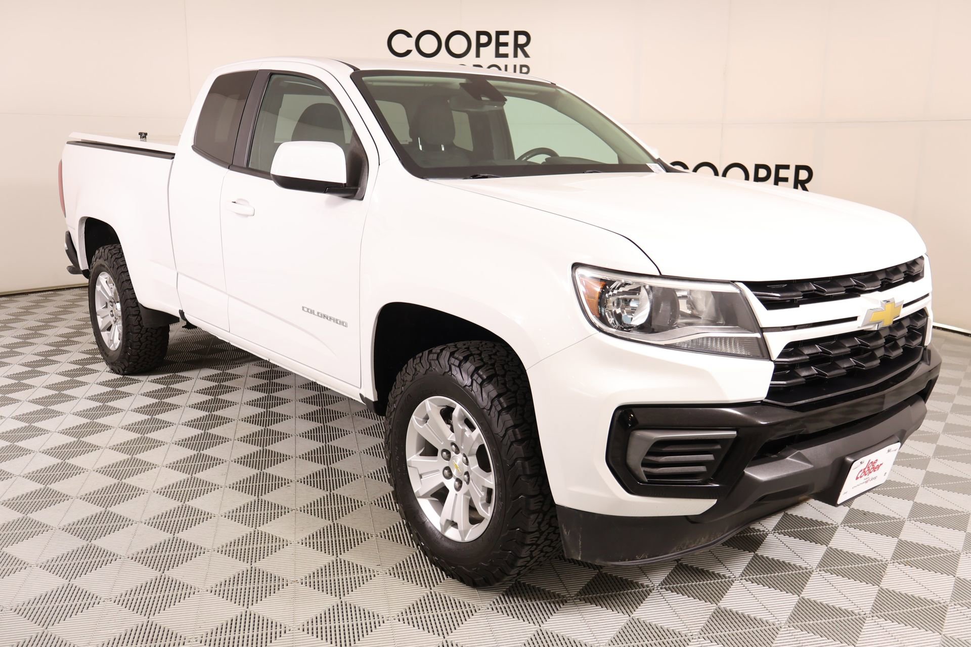 Used 2022 Chevrolet Colorado LT w/ Fleet Safety Package RWD image 1