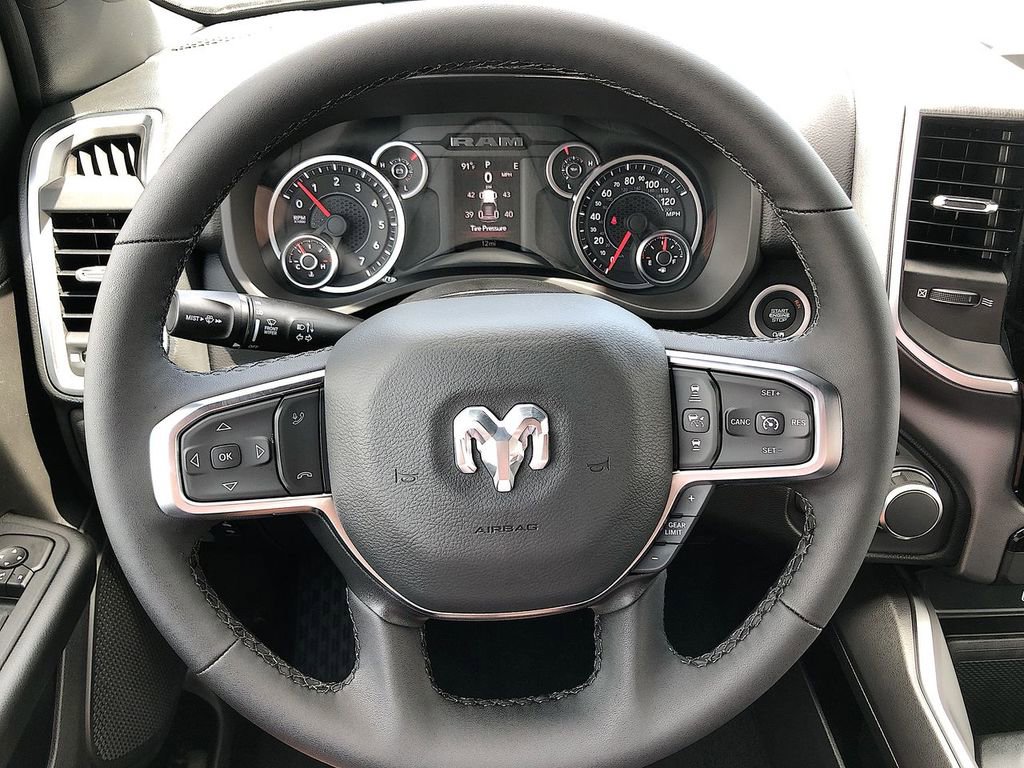 New 2026 RAM 1500 4x4 Crew Cab image 15