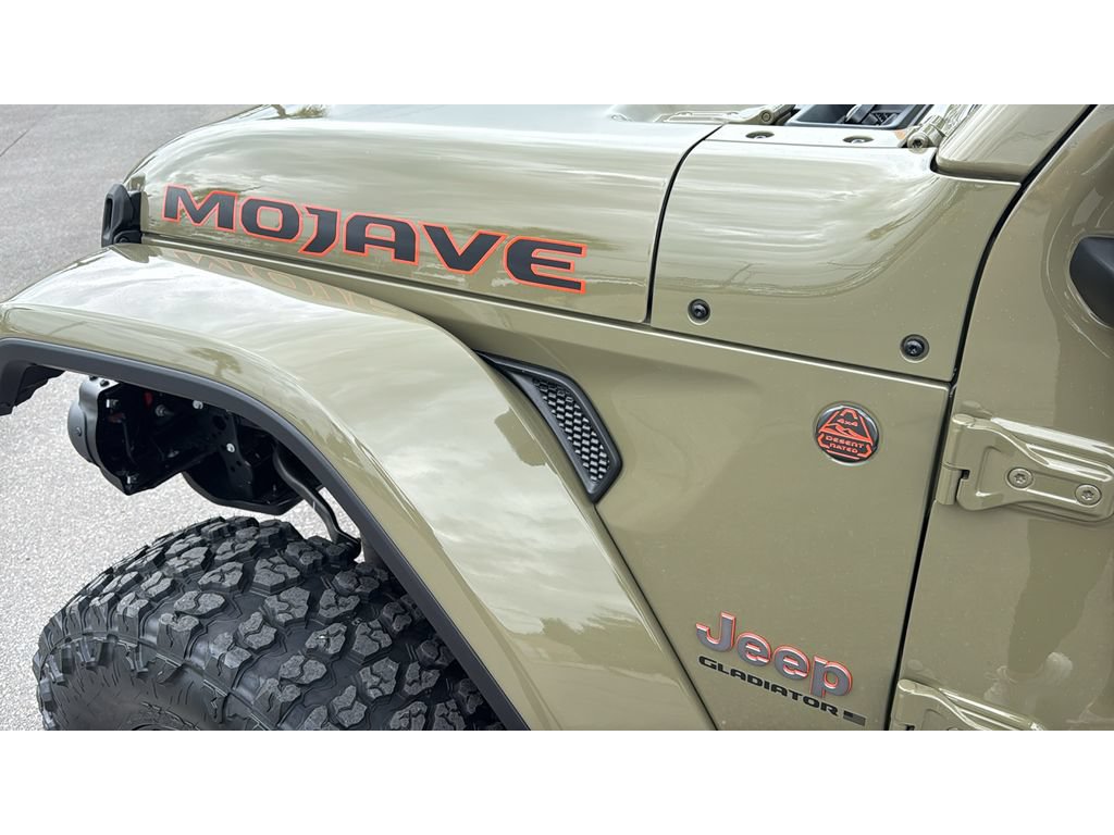 New 2026 Jeep Gladiator Mojave AWD/4WD image 10