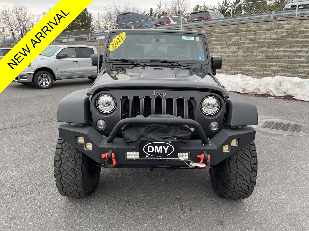 Used 2017 Jeep Wrangler Unlimited Rubicon image 4