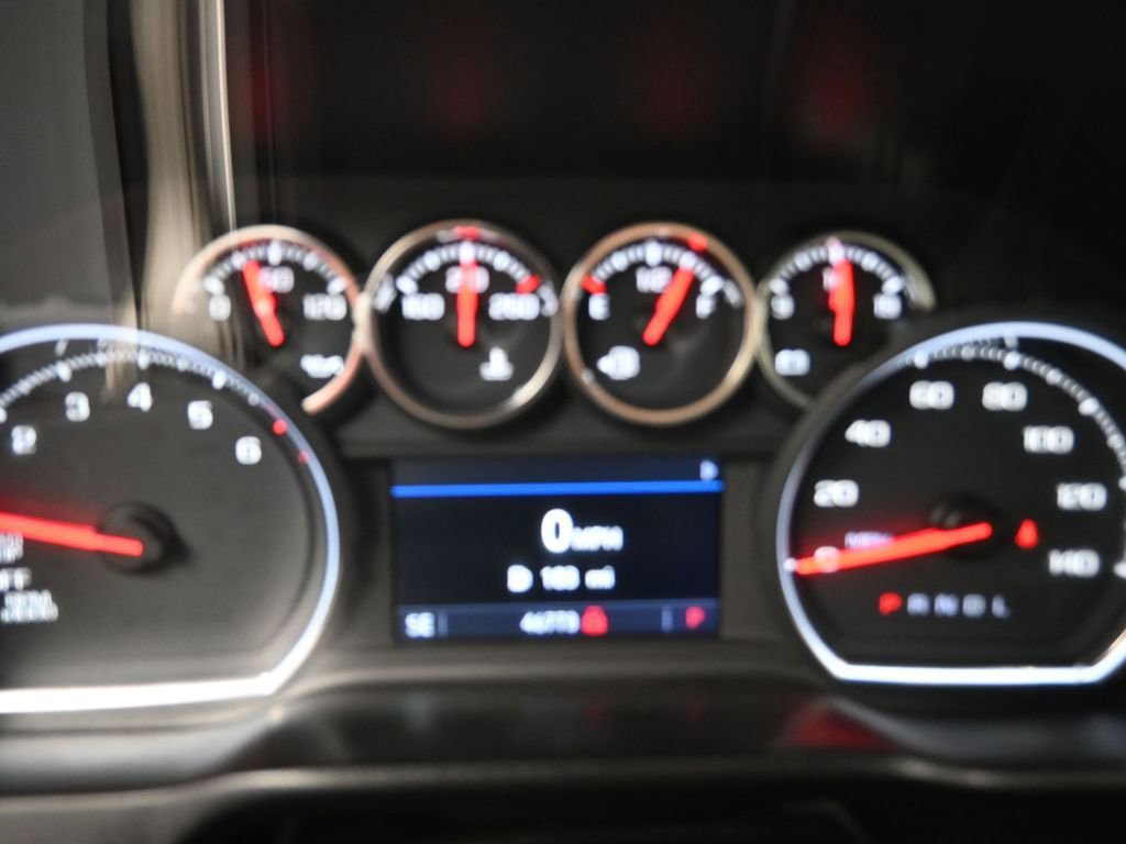 Used 2019 Chevrolet Silverado 1500 LT w/ Texas Edition image 10