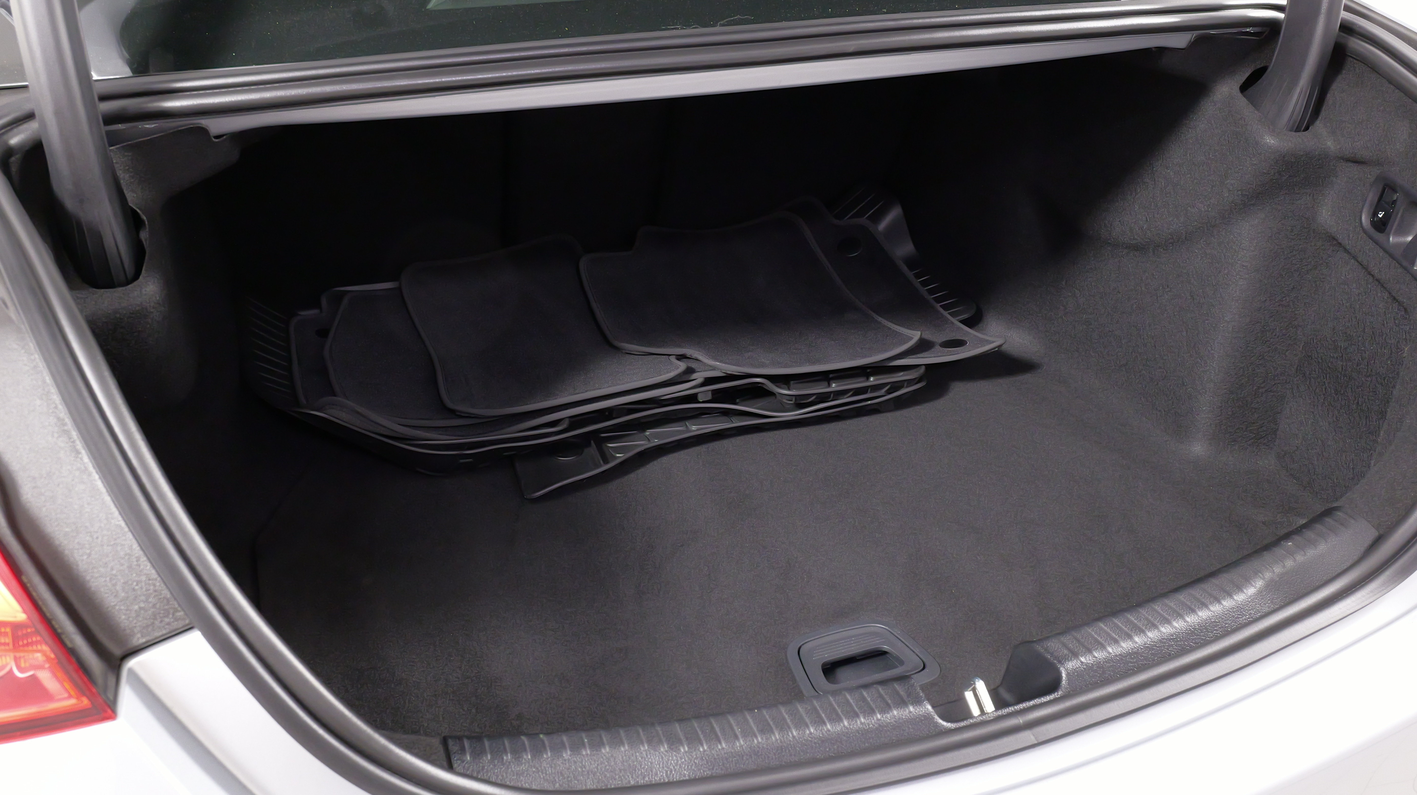 Used 2022 Mercedes-Benz C 300 4MATIC Sedan image 52