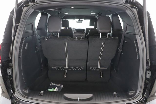 New 2026 Chrysler Pacifica Select w/ S Appearance Package image 29