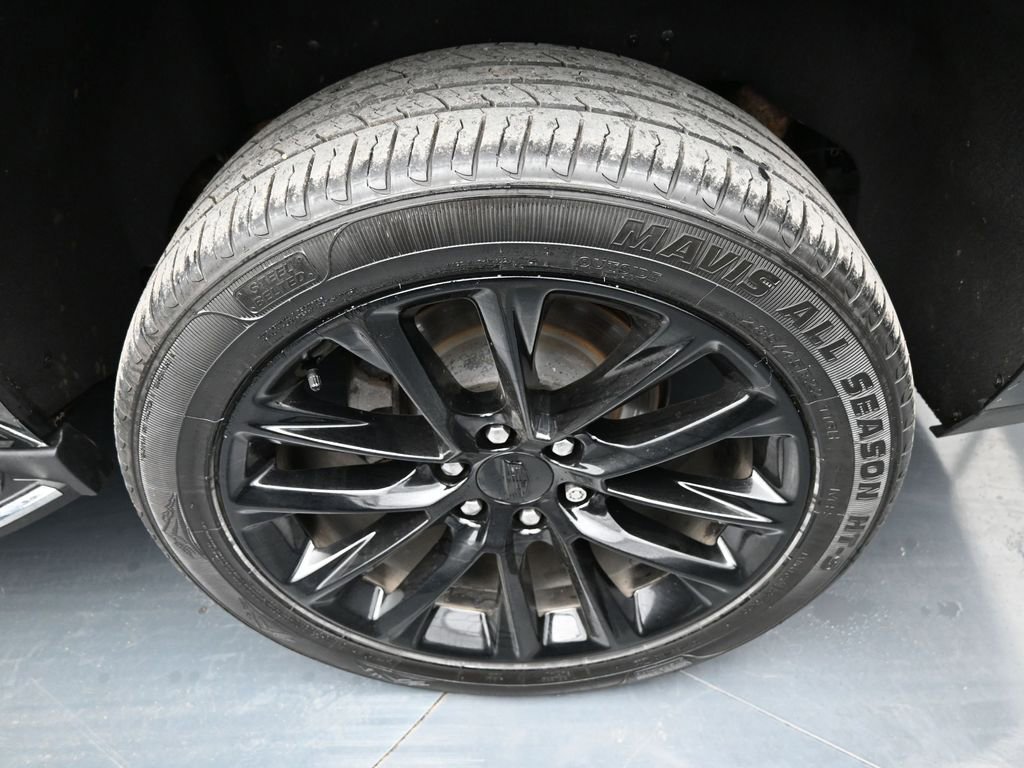 Used 2020 Cadillac Escalade Luxury AWD/4WD image 9