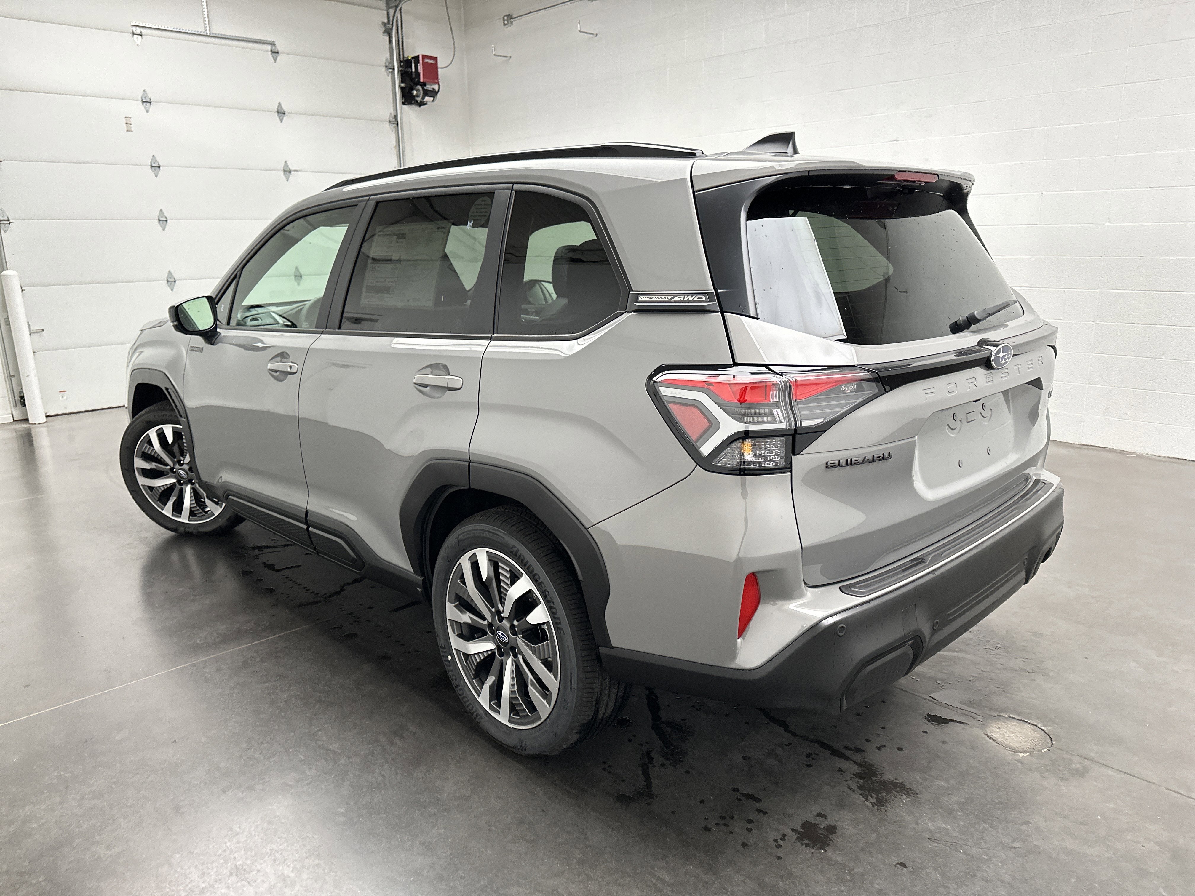 New 2025 Subaru Forester Touring image 7