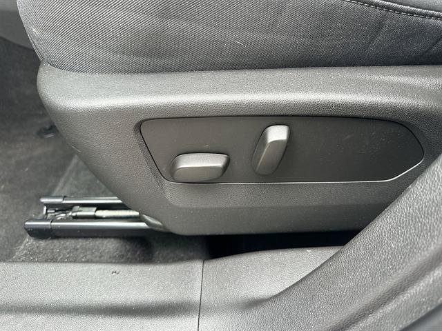 Certified 2022 Buick Envision Preferred FWD image 37