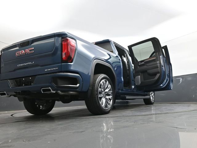 Used 2025 GMC Sierra 1500 Denali w/ Denali Reserve Package AWD/4WD image 47