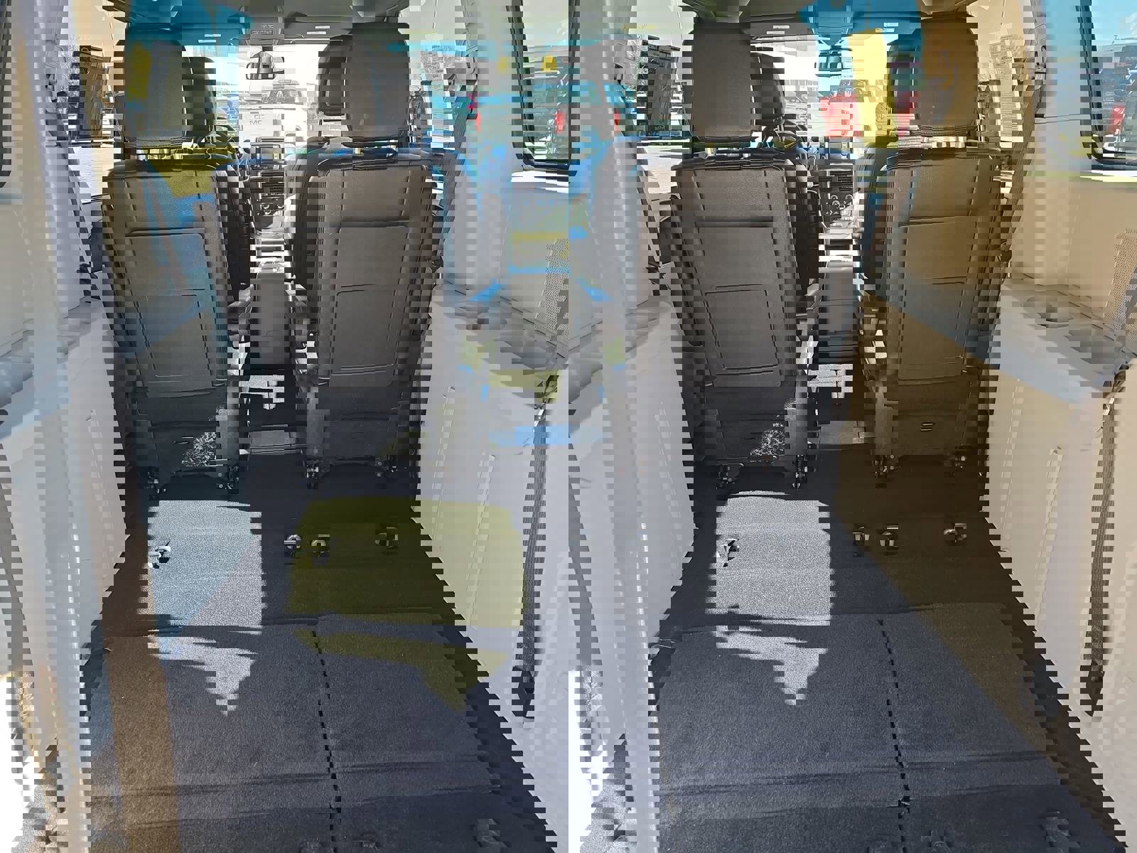 Used 2020 Dodge Grand Caravan SXT image 14