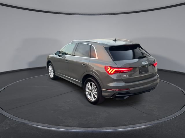 Used 2022 Audi Q3 2.0T Premium Plus w/ Premium Plus Package image 10