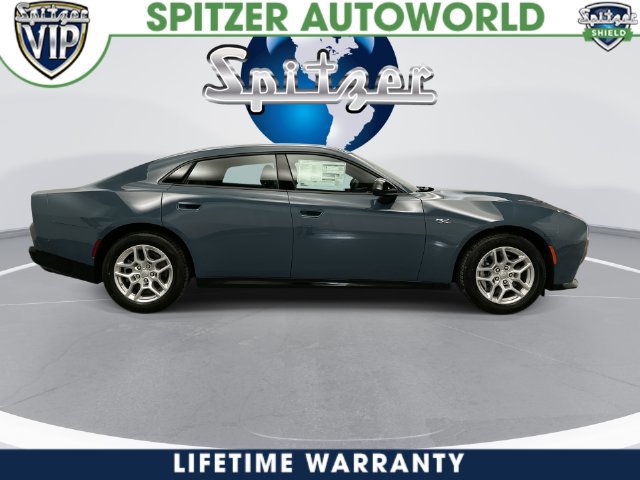 New 2027 Dodge Charger R/T w/ Driver Convenience Group AWD/4WD image 11