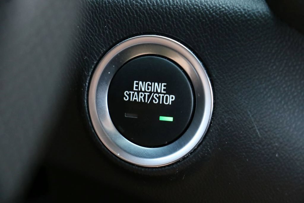 Used 2024 GMC Terrain SLE AWD/4WD image 14