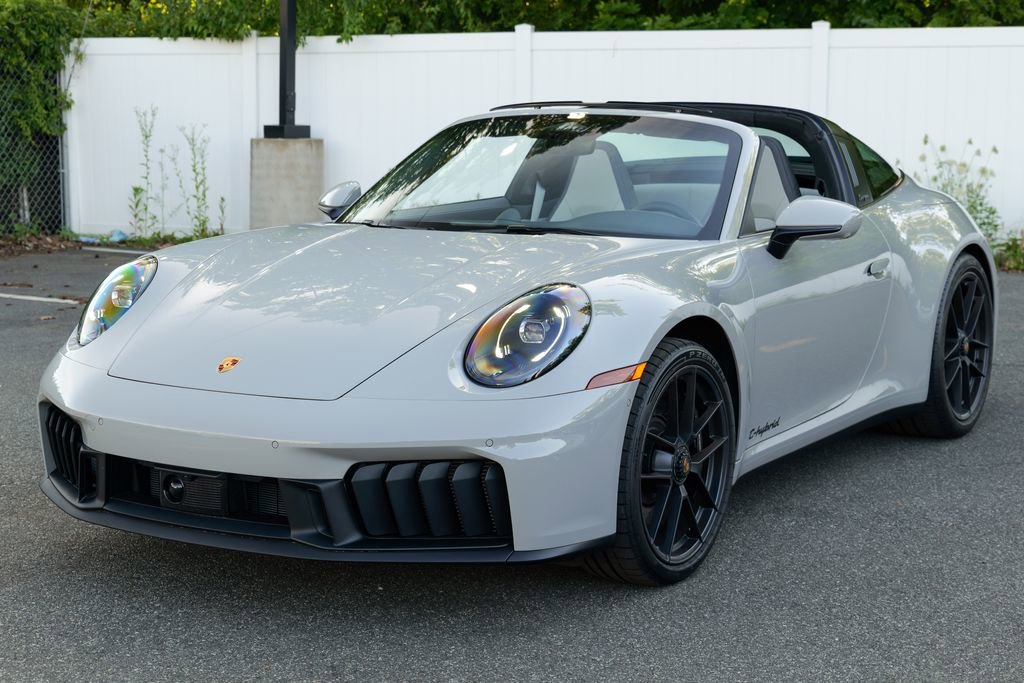 Used 2026 Porsche 911 Targa 4 GTS AWD/4WD image 12