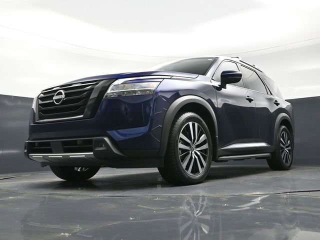 Used 2023 Nissan Pathfinder Platinum w/ Lighting Package (N93) image 34