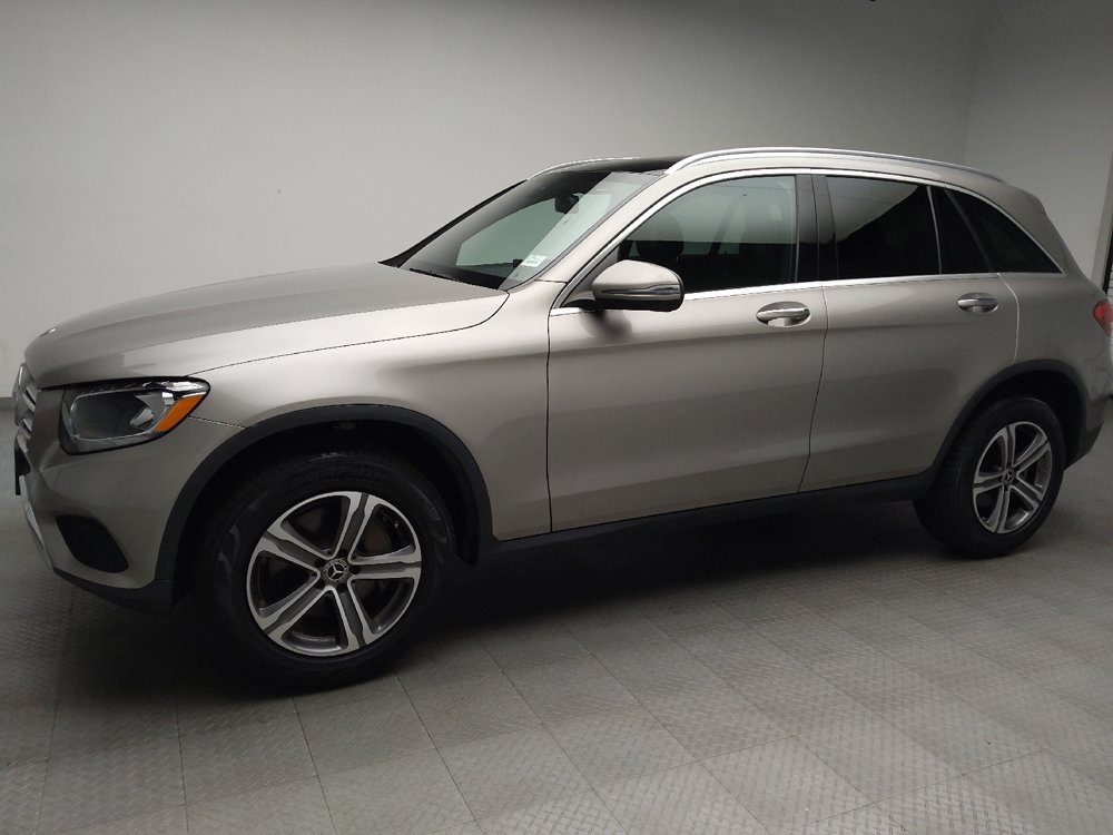 Used 2019 Mercedes-Benz GLC 300 4MATIC image 2