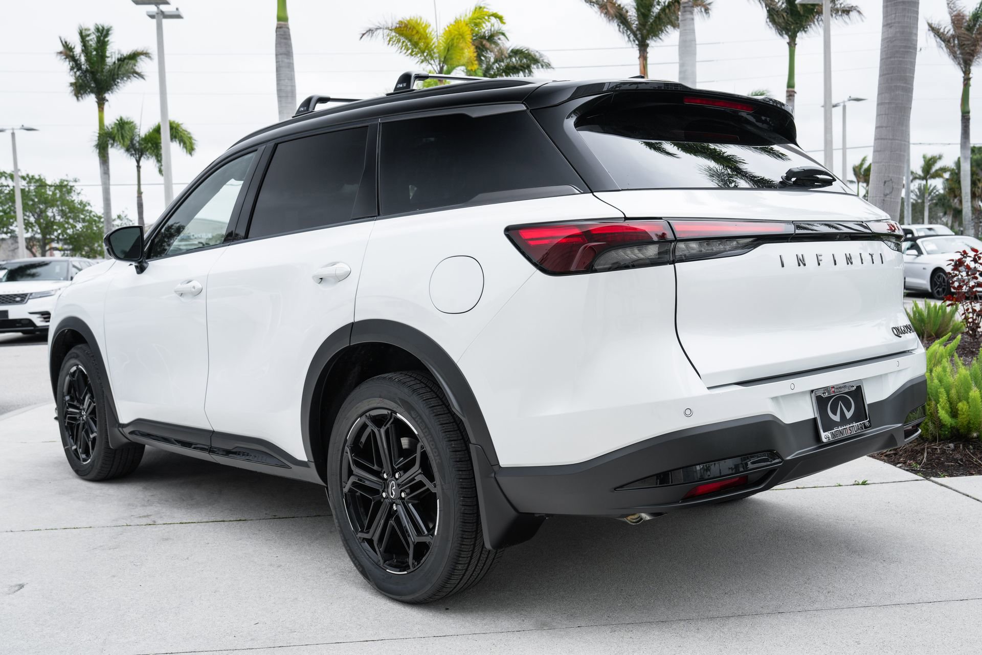 New 2026 INFINITI QX60 Sport w/ Dark Cargo Package image 20