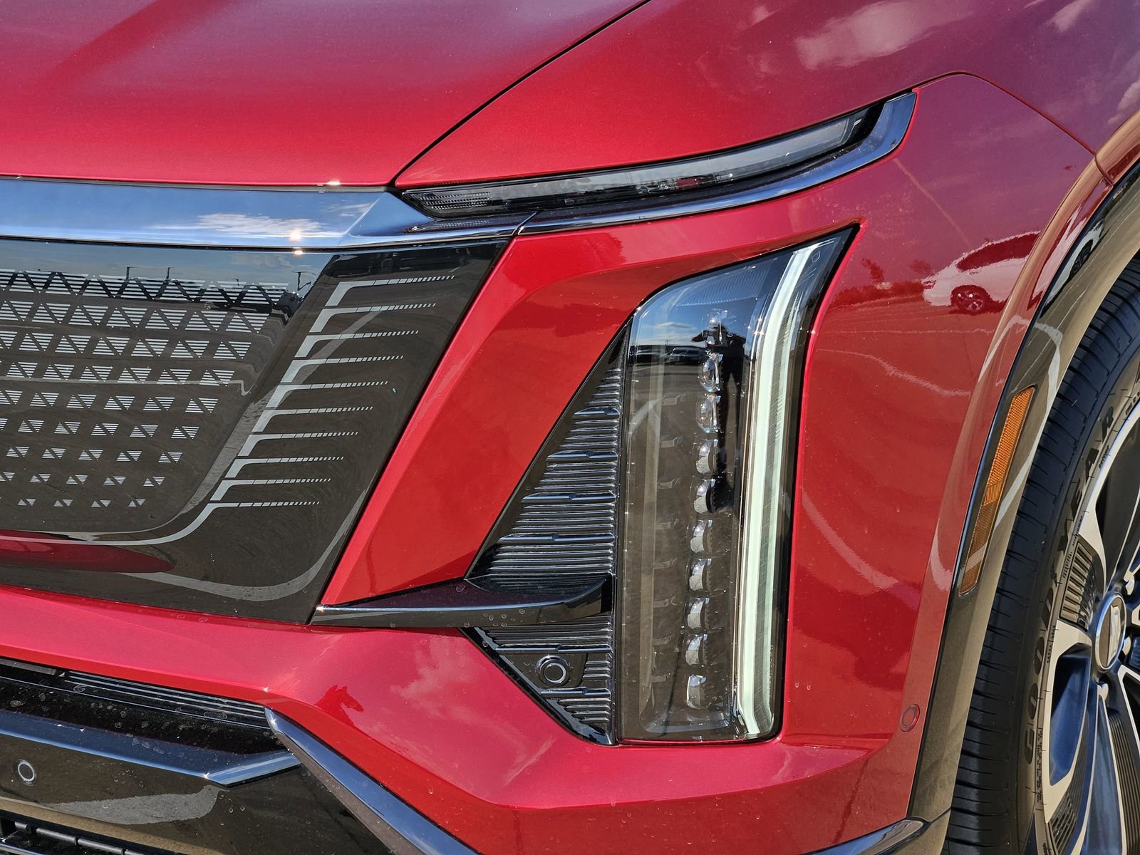 New 2026 Cadillac Vistiq Sport image 8