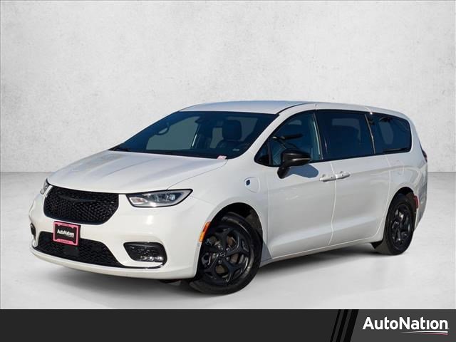 Used 2024 Chrysler Pacifica Hybrid S Appearance Pkg