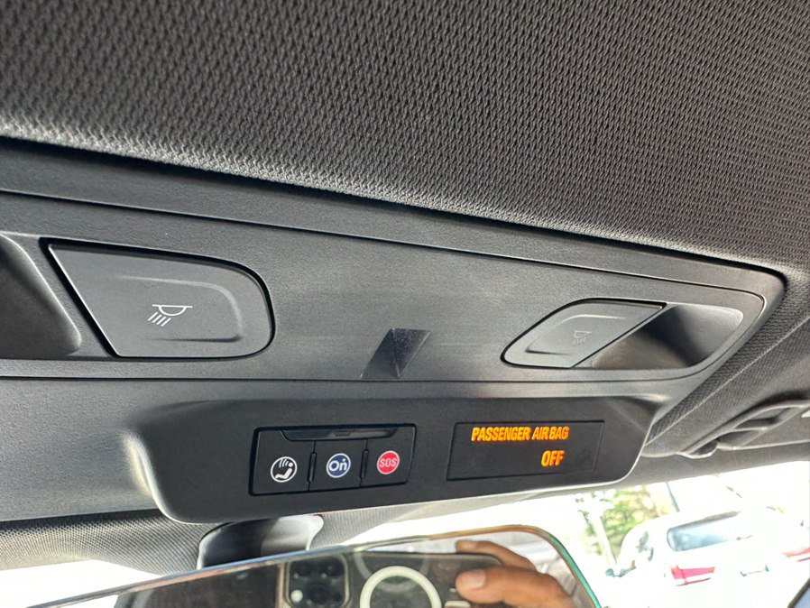 Used 2020 Chevrolet Camaro SS RWD image 20