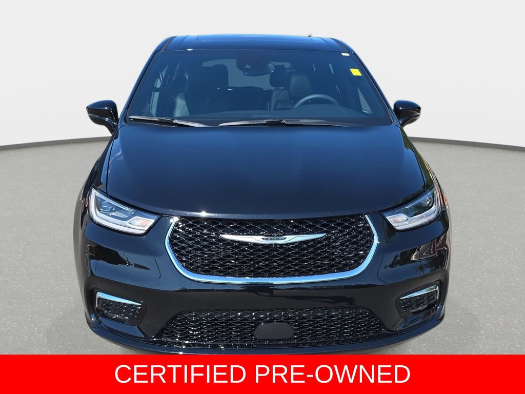Used 2026 Chrysler Pacifica Select AWD/4WD image 2