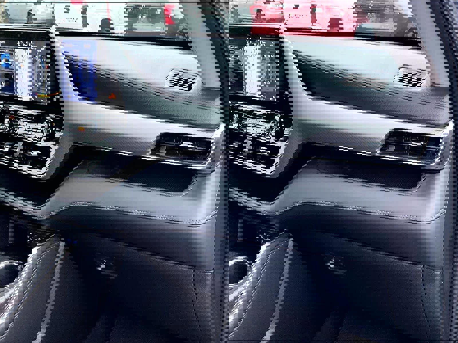 Used 2022 Toyota Highlander Platinum image 13