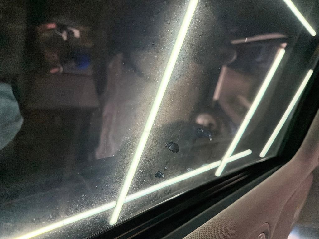 Used 2022 Kia Sportage EX image 11