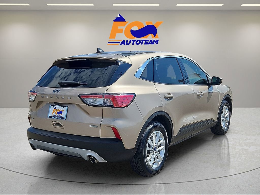 Used 2020 Ford Escape SE image 5
