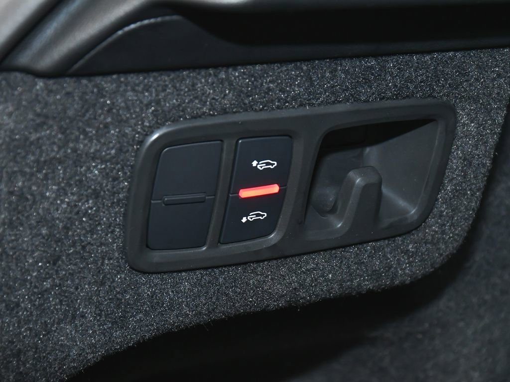 Used 2020 Lamborghini Urus image 74