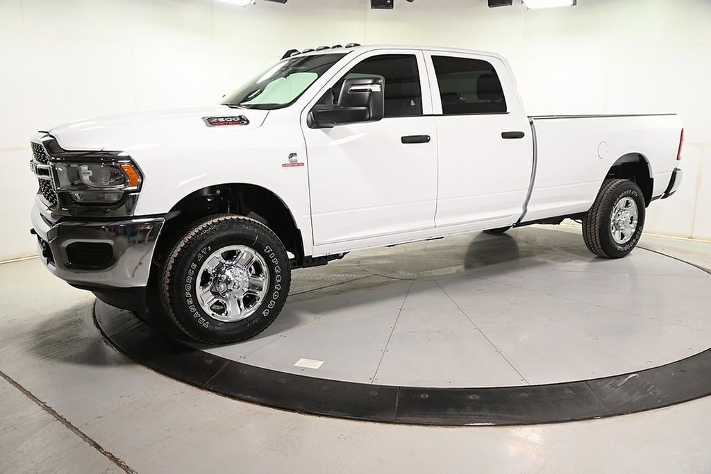 New 2024 RAM 2500 Tradesman w/ Chrome Appearance Group image 5