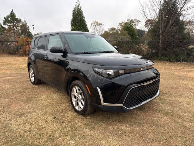 Used 2024 Kia Soul LX w/ Option Group 015