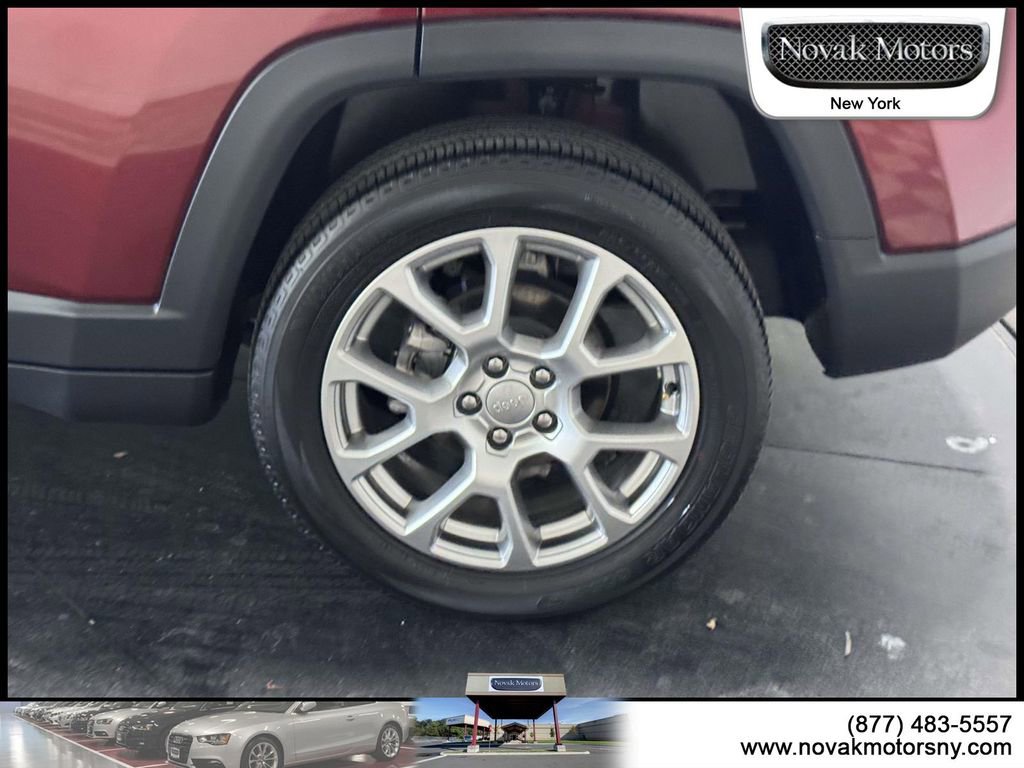 Used 2022 Jeep Compass Latitude image 6
