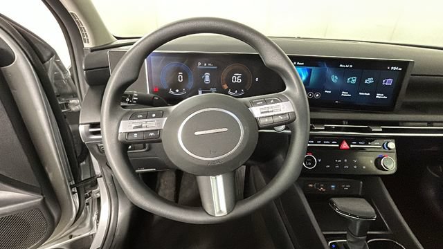 Used 2026 Hyundai Tucson SEL FWD image 14