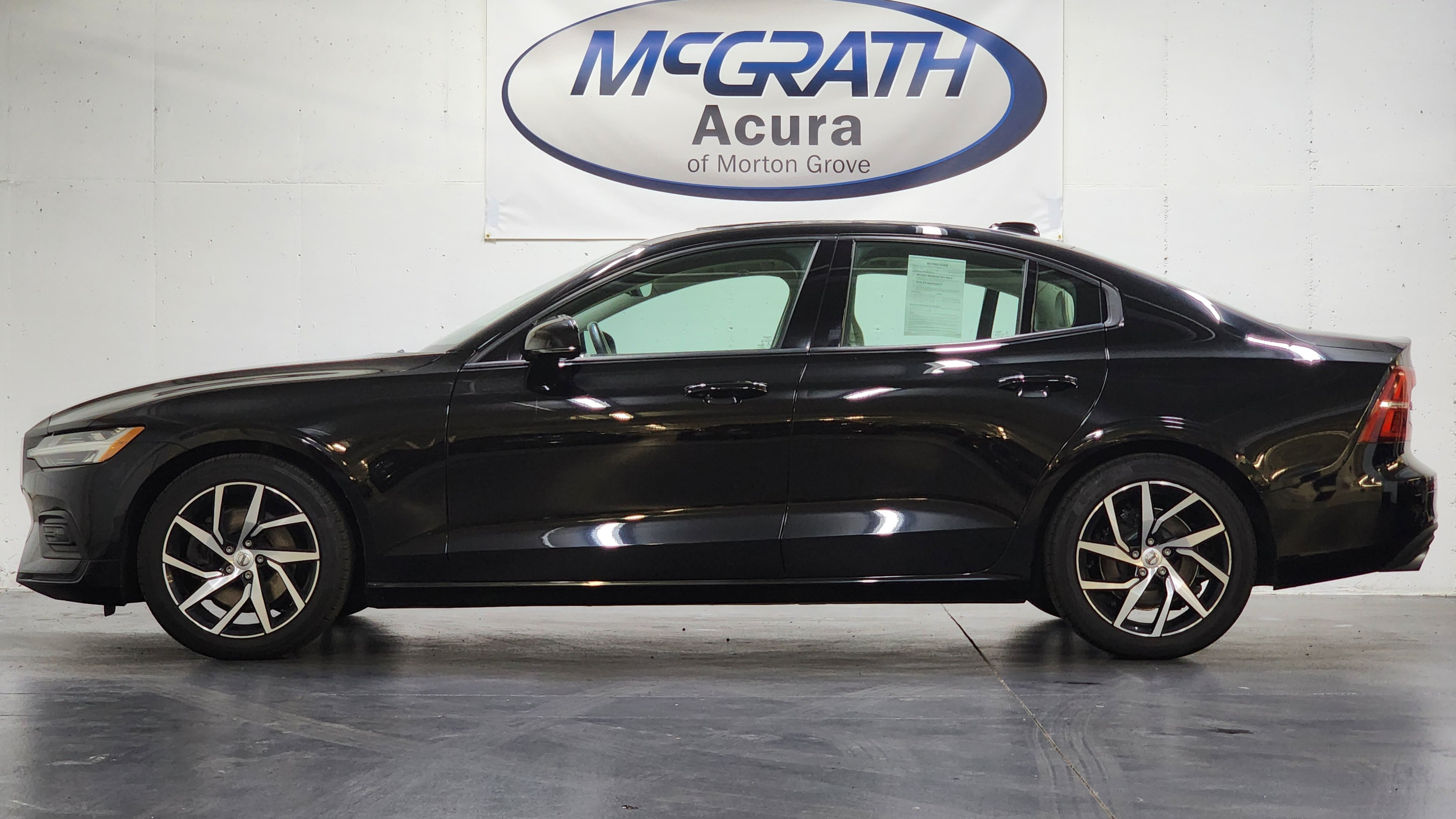 Used 2020 Volvo S60 T5 Momentum w/ Protection Package FWD image 10
