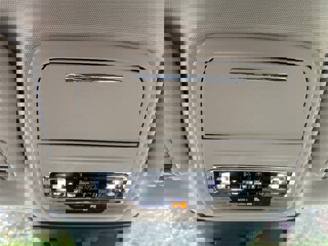 Used 2020 Lincoln Corsair Reserve w/ Equipment Group 201A image 18