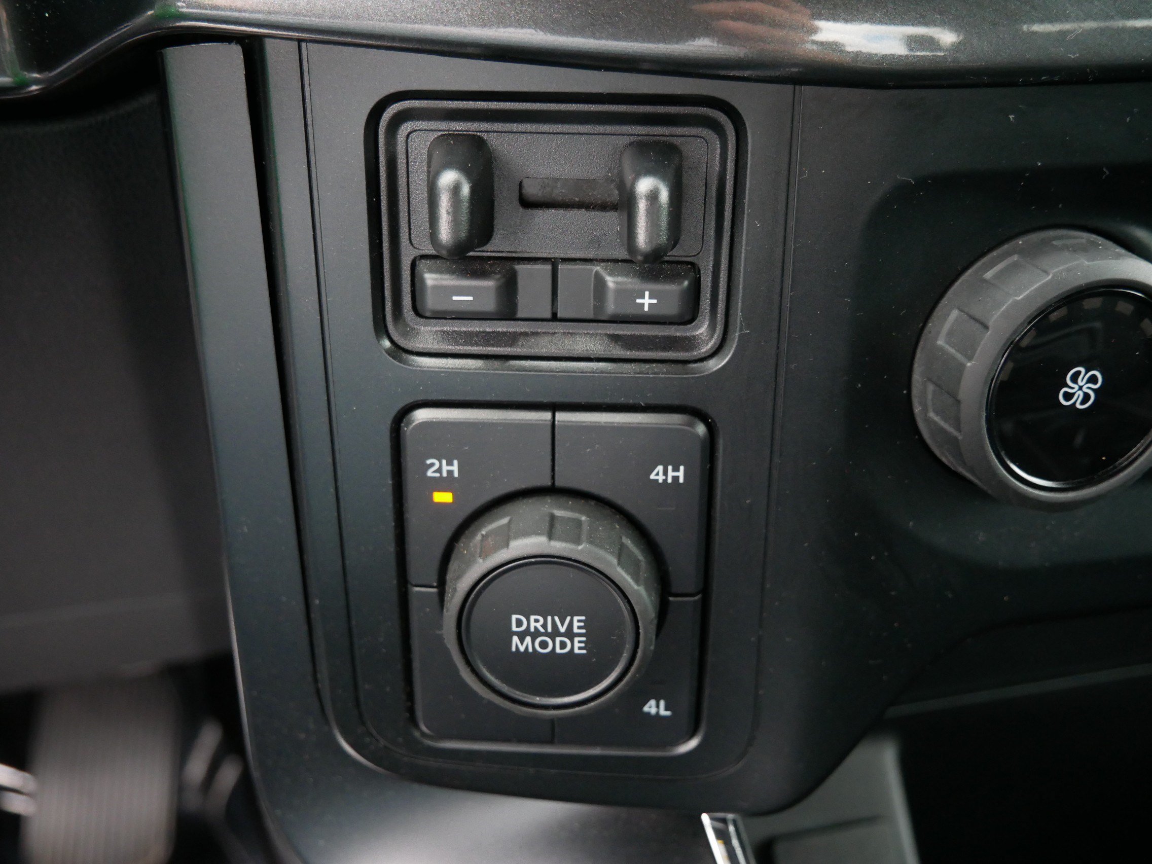 Certified 2023 Ford F150 XL w/ STX Appearance Package AWD/4WD image 30
