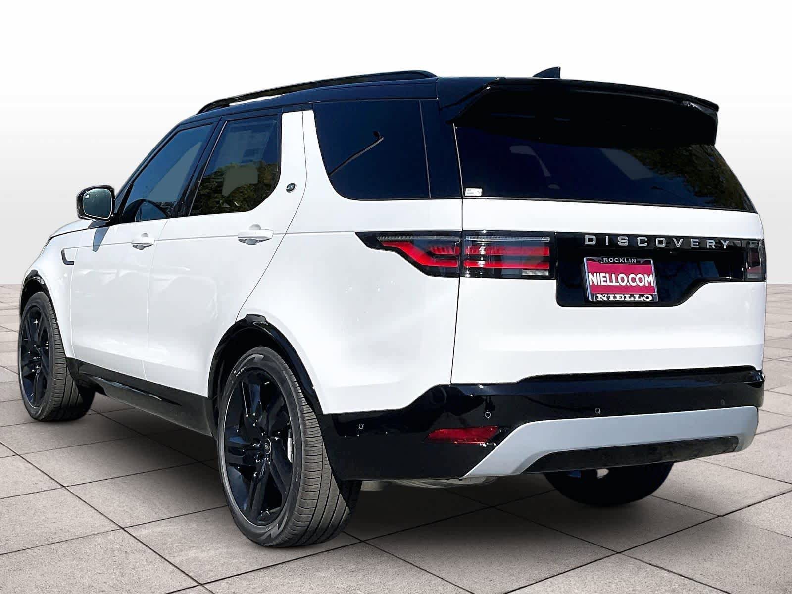 New 2026 Land Rover Discovery Limited Edition AWD/4WD image 3