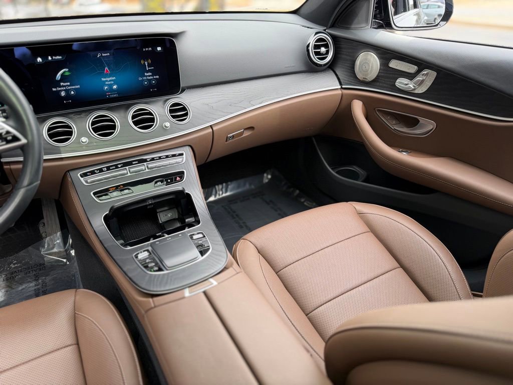 Used 2023 Mercedes-Benz E 450 4MATIC Sedan image 41