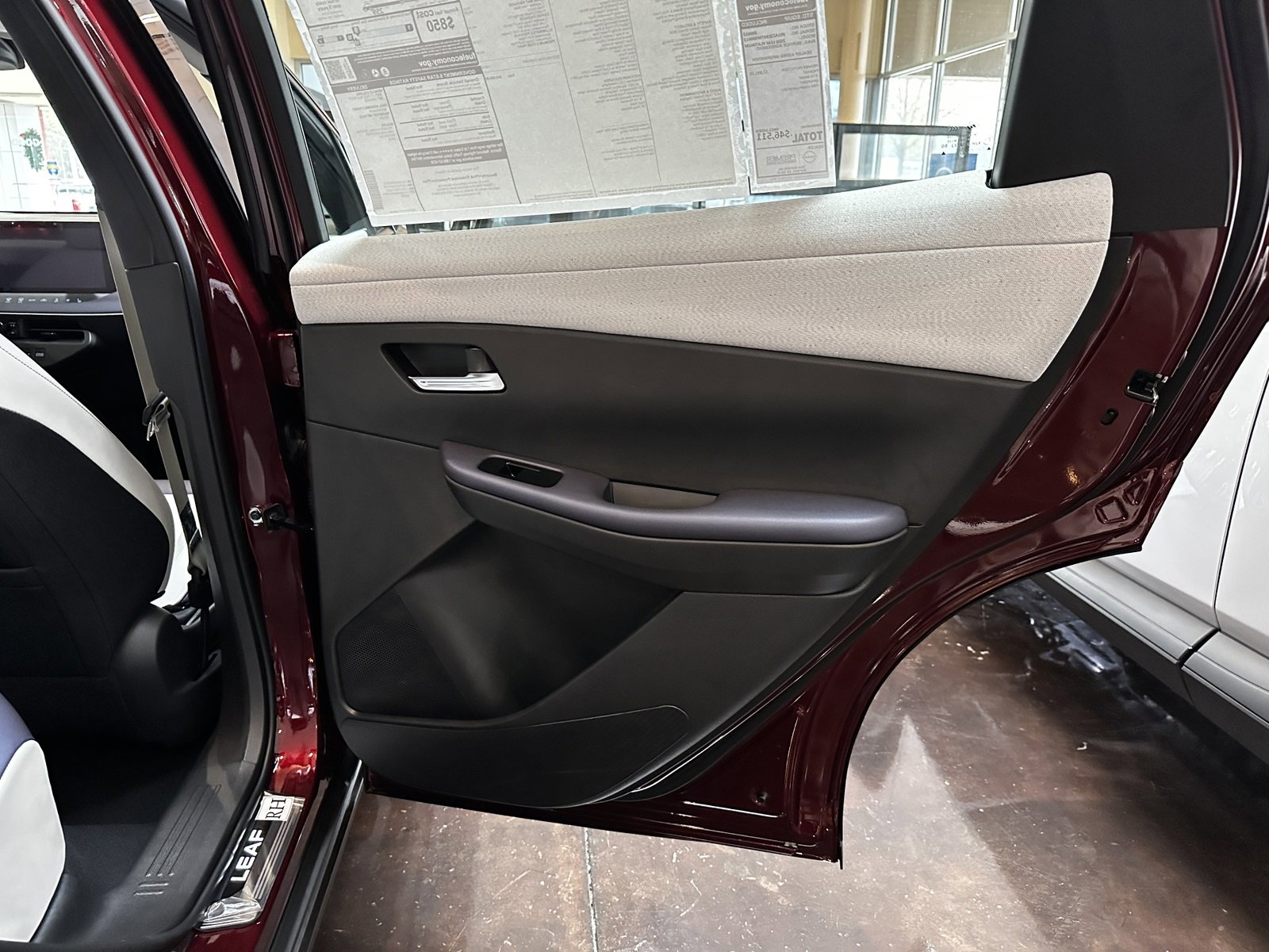 New 2026 Nissan Leaf Platinum+ w/ Illuminated Package image 14