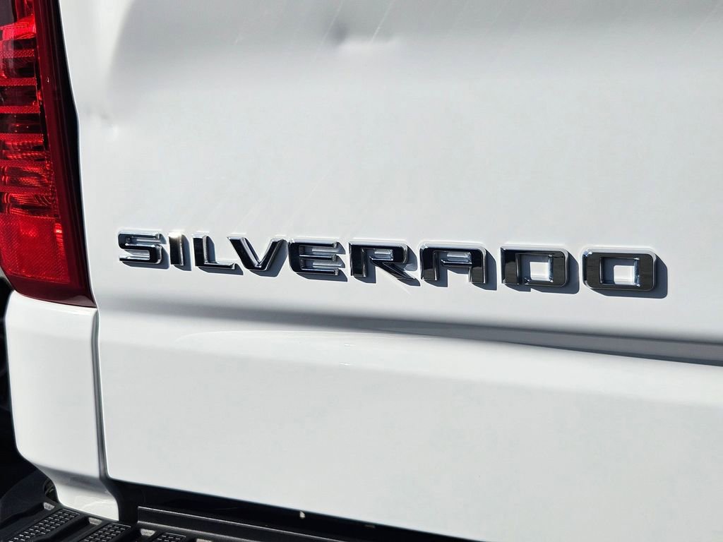 Used 2021 Chevrolet Silverado 1500 LT AWD/4WD image 27