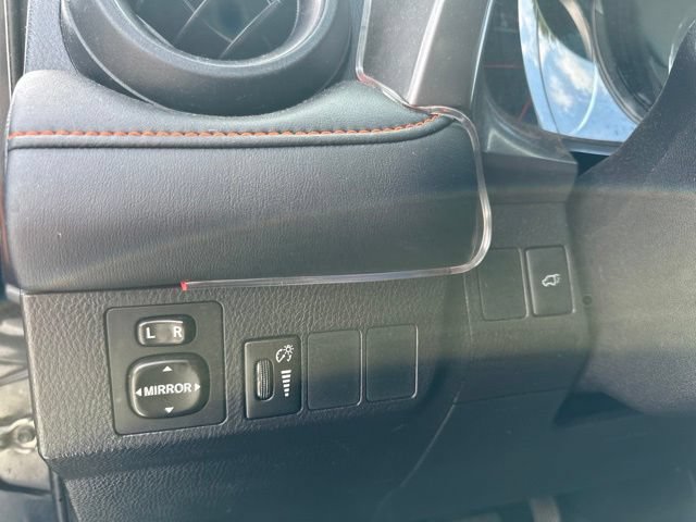 Used 2016 Toyota RAV4 SE FWD image 7
