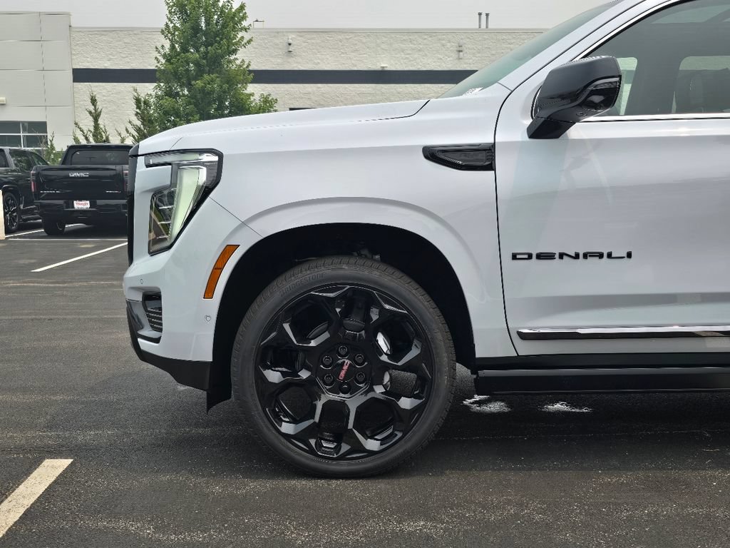 New 2026 GMC Yukon XL Denali Ultimate AWD/4WD image 37