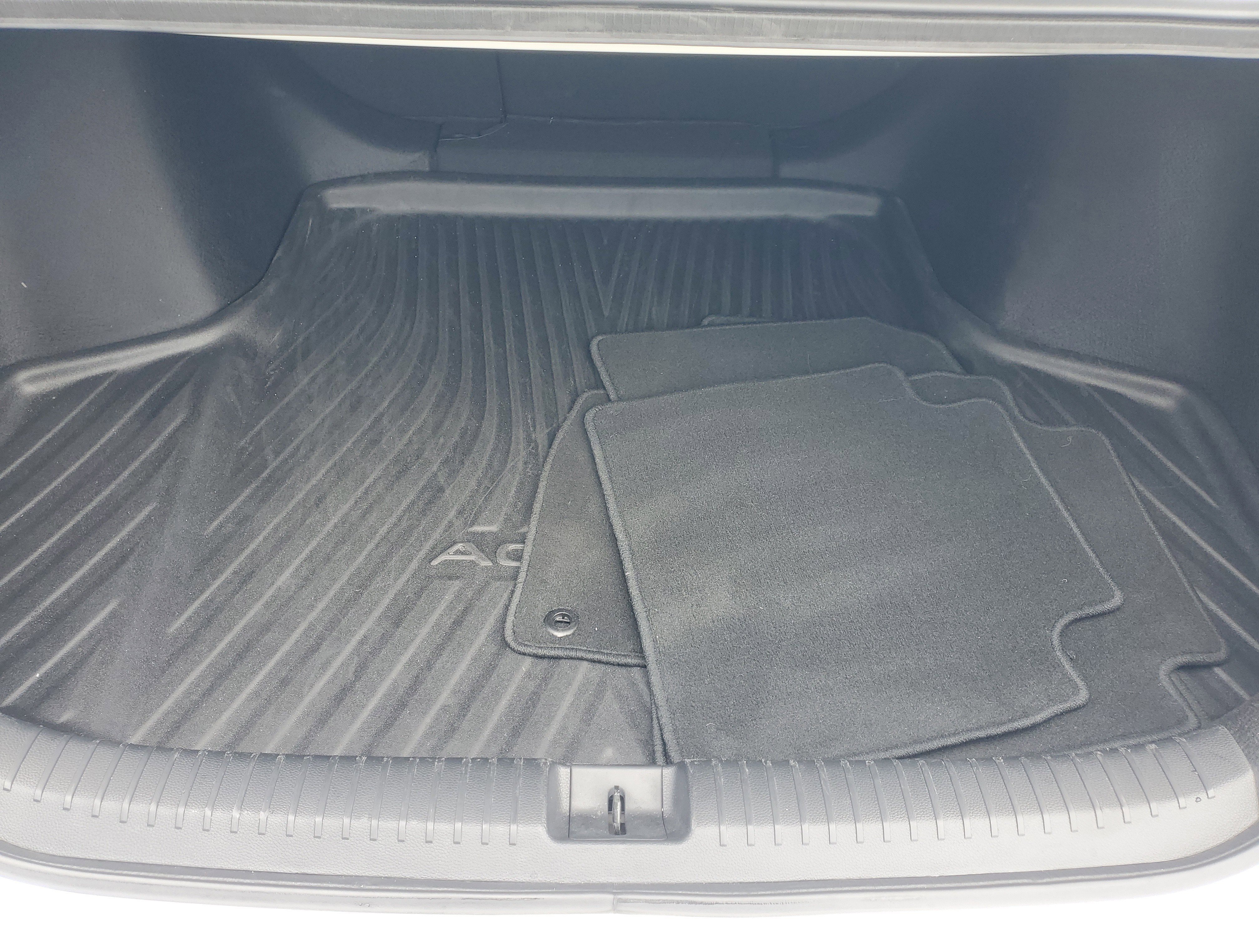 Used 2025 Honda Accord SE image 8