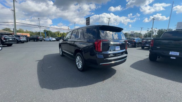 Certified 2023 GMC Yukon SLT w/ SLT Premium Package AWD/4WD image 6