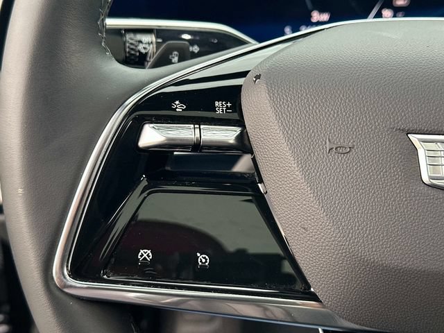 Certified 2024 Cadillac Lyriq Tech AWD/4WD image 9