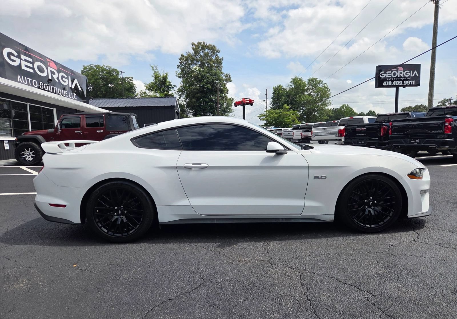 Used 2020 Ford Mustang GT Premium RWD image 6